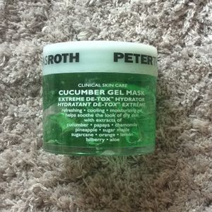Sephora Makeup - Peter Thomas Roth cucumber gel mask 1.7oz Sephora Makeup - Peter Thomas Roth cucumber gel mask 1.7oz